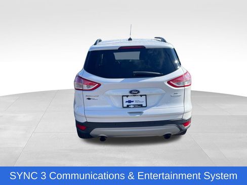 Used 2016 Ford Escape SE w/ Equipment Group 201A image 9