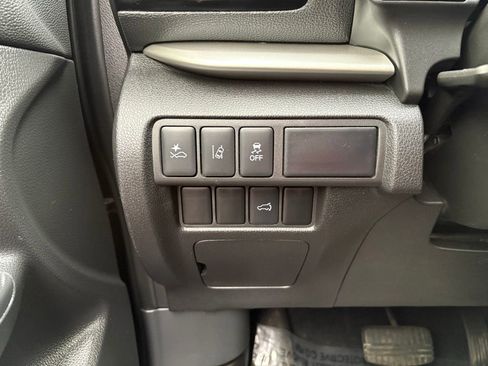 Used 2024 Mitsubishi Eclipse Cross SE AWD/4WD image 24