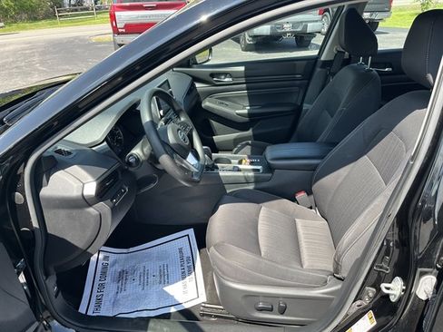 Used 2020 Nissan Altima 2.5 S FWD image 18