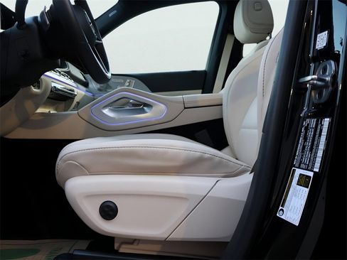 Certified 2025 Mercedes-Benz GLE 350 4MATIC image 39