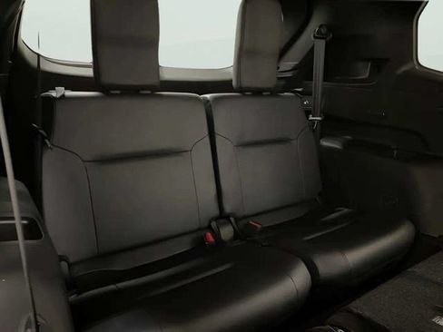 Used 2024 Mitsubishi Outlander SE FWD image 22