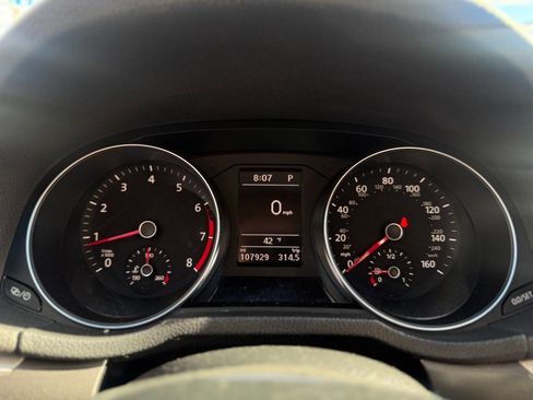 Used 2018 Volkswagen Passat 2.0T S image 15