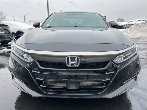 Used 2018 Honda Accord Sport image 13