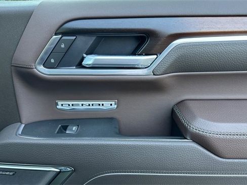 New 2025 GMC Sierra 1500 Denali image 19