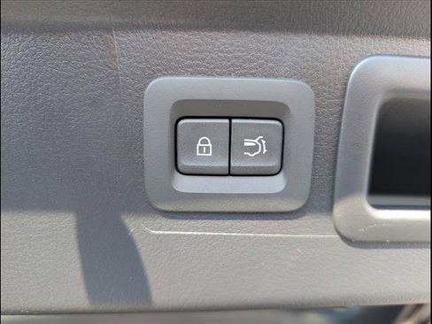 Used 2025 MAZDA CX-50 AWD 2.5 Turbo w/ Premium Pkg image 21