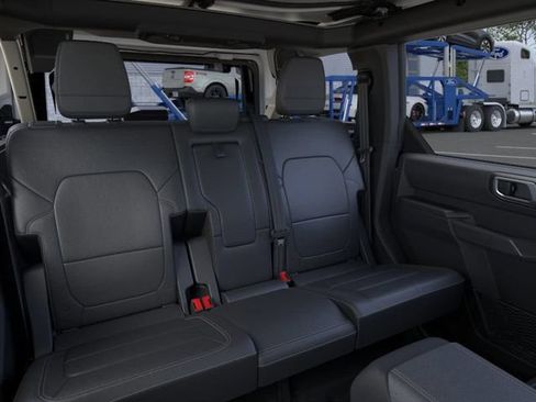 New 2026 Ford Bronco Badlands AWD/4WD image 11