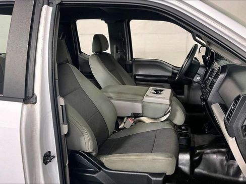 Used 2015 Ford F150 XL w/ Equipment Group 101A Mid image 7