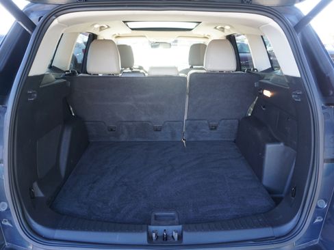 Used 2019 Ford Escape Titanium image 12