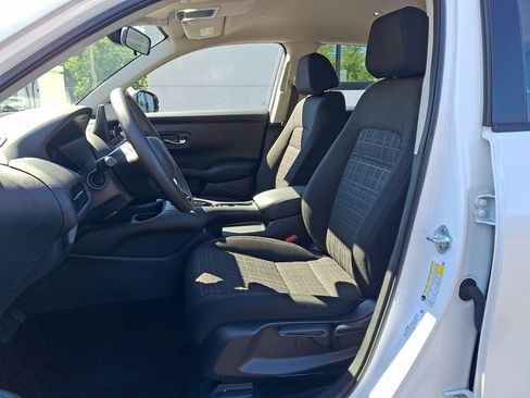 Certified 2024 Honda HR-V LX image 13