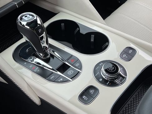 Certified 2023 Bentley Bentayga Speed image 30