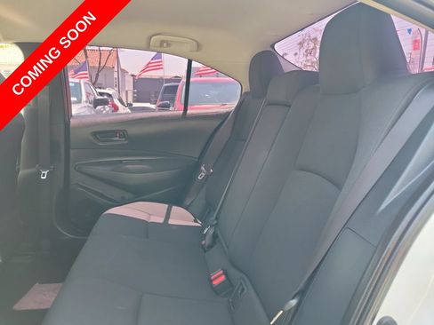 Used 2022 Toyota Corolla LE w/ Carpet Mat Package (TMS) FWD image 13
