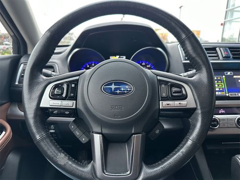 Used 2017 Subaru Outback 2.5i Touring w/ Popular Package #5A image 24
