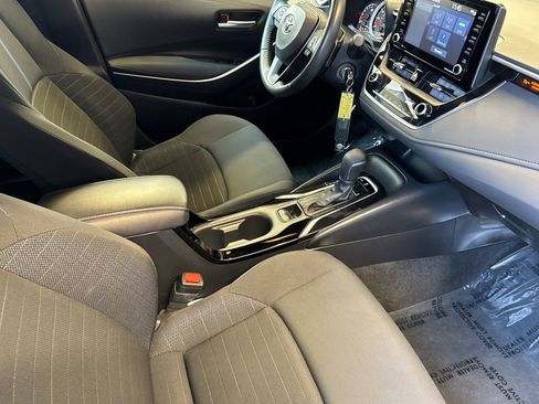 Certified 2022 Toyota Corolla SE w/ Carpet Mat Package (TMS) FWD image 18
