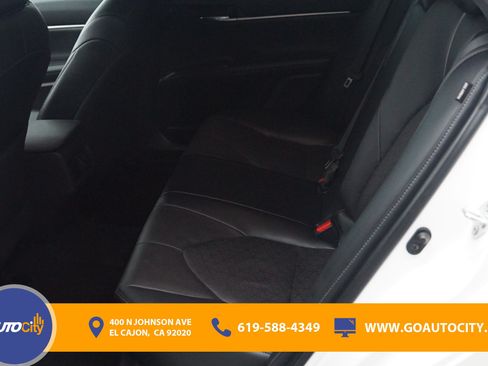 Used 2022 Toyota Camry XSE w/ Navigation Package FWD image 14