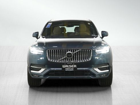 Used 2024 Volvo XC90 B6 Ultimate w/ Protection Package Premier AWD/4WD image 9