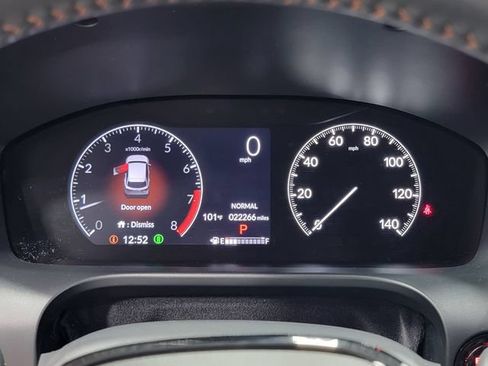 Certified 2024 Honda HR-V Sport image 30