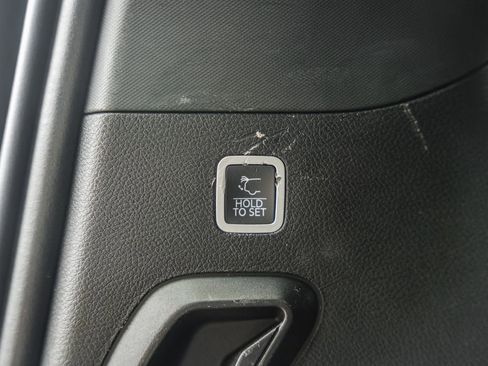 Used 2022 Jeep Wagoneer Series III image 12