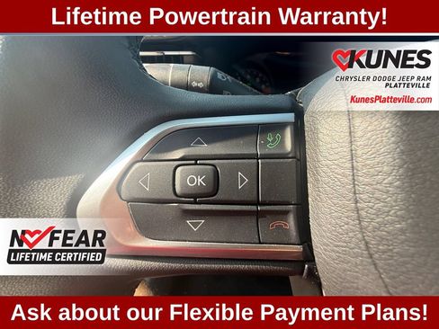Used 2024 Jeep Compass Latitude AWD/4WD image 16