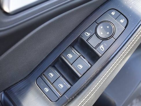 Used 2023 Nissan Rogue SV w/ SV Premium Package AWD/4WD image 21