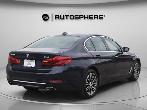 Used 2017 BMW 540i xDrive image 10