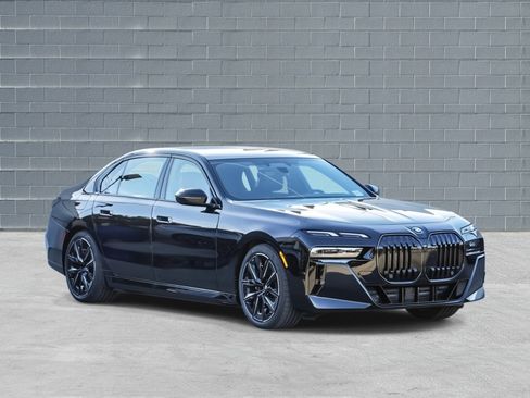 New 2026 BMW i7 xDrive60 image 1
