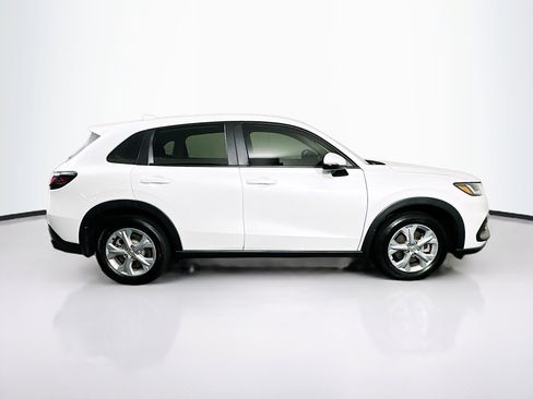 Used 2023 Honda HR-V LX image 10
