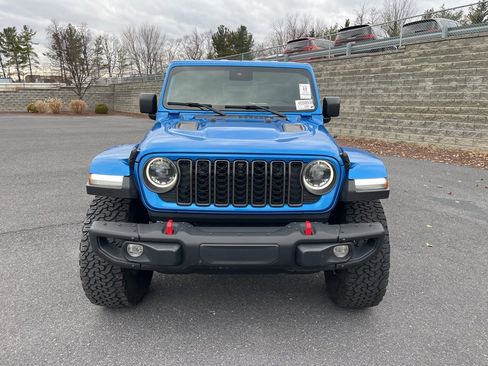 Used 2024 Jeep Wrangler Unlimited Rubicon image 6