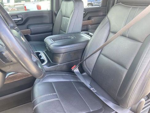 Used 2021 Chevrolet Silverado 3500 High Country image 15