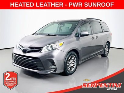 Used 2019 Toyota Sienna XLE