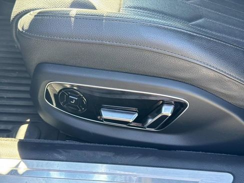 Used 2021 Audi A8 L 3.0T w/ Executive Plus Package image 34