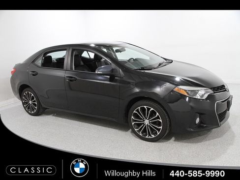 Used 2016 Toyota Corolla LE image 1