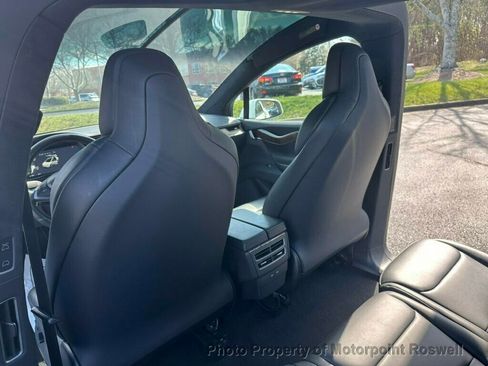 Used 2019 Tesla Model X Long Range image 17