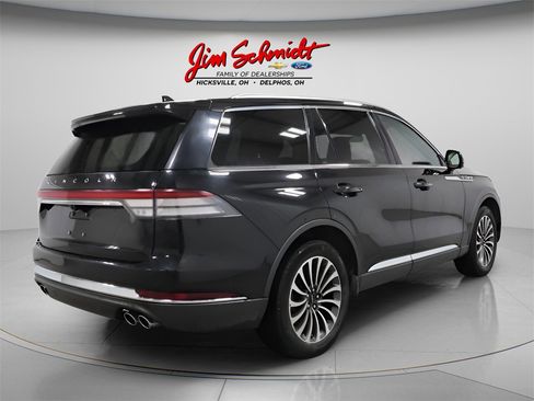 Used 2024 Lincoln Aviator Reserve image 6