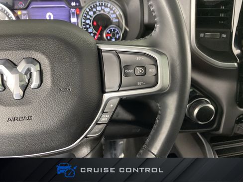 Used 2022 RAM 1500 Big Horn AWD/4WD image 25