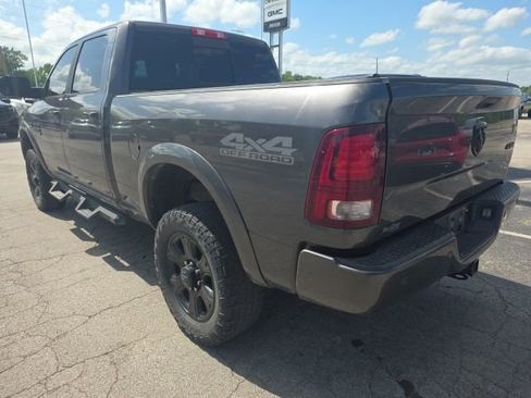 Used 2018 RAM 2500 Laramie w/ Sport Appearance Group AWD/4WD image 4