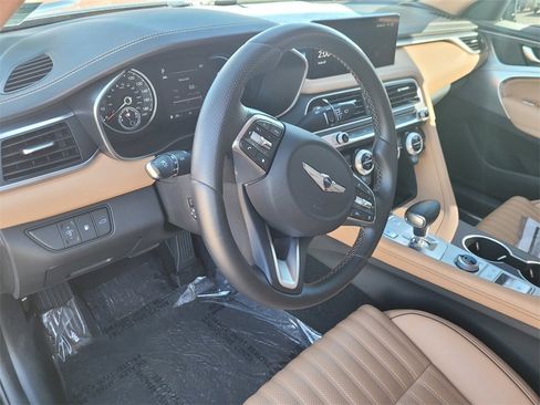 Used 2022 Genesis G70 3.3T image 14