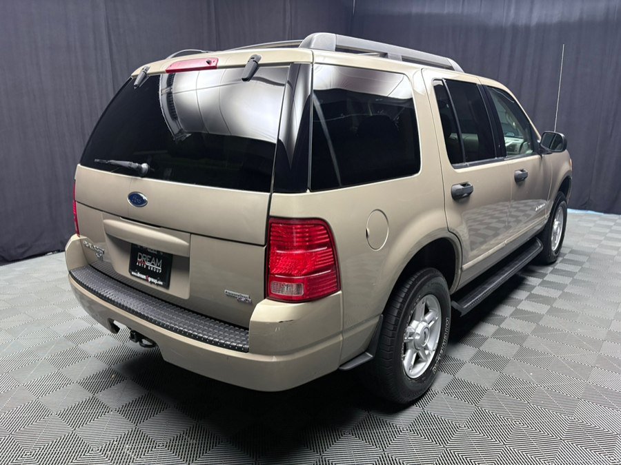 Used 2005 Ford Explorer 4WD XLT image 7