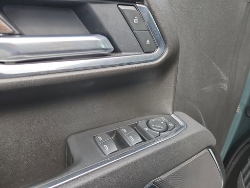 Used 2025 Chevrolet Silverado 1500 LT image 18