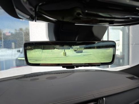 Used 2023 Jeep Grand Cherokee Overland w/ Luxury Tech Group IV image 16