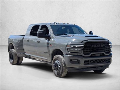 New 2026 RAM 3500 Laramie AWD/4WD image 6