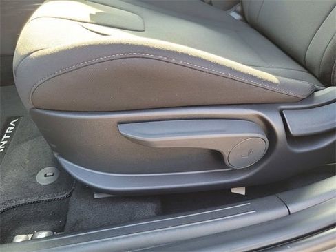 New 2026 Hyundai Elantra Sport FWD image 16