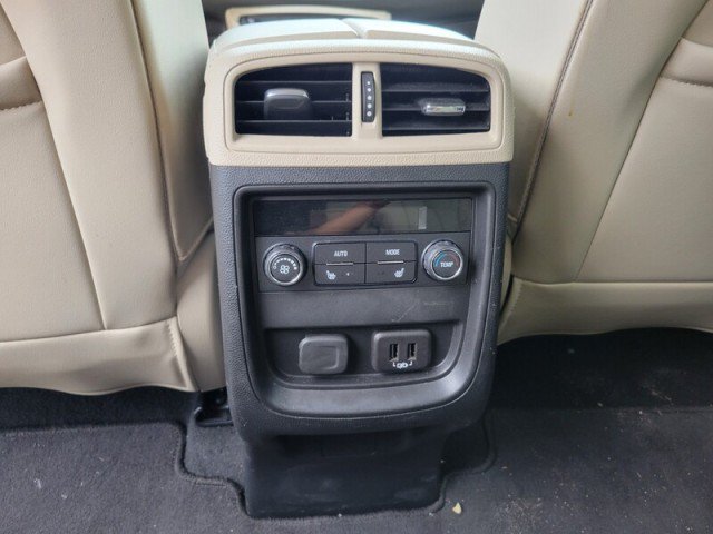 Used 2020 Buick Envision Essence FWD image 25