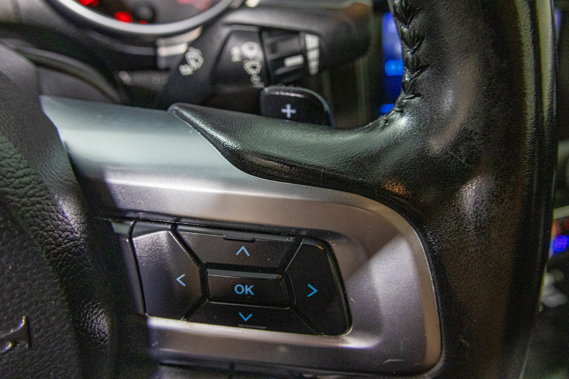 Used 2019 Ford Mustang GT Premium RWD image 30