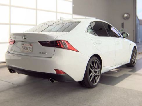 Used 2015 Lexus IS 250 w/ F-Sport Package RWD image 4