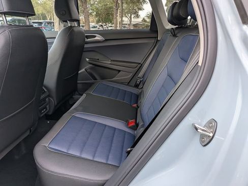 New 2026 Volkswagen Taos SEL image 14