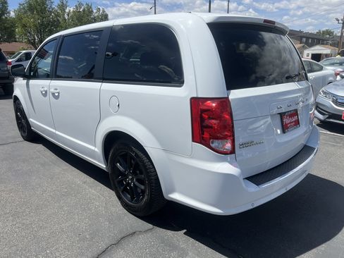 Used 2019 Dodge Grand Caravan GT w/ Safety Sphere Group FWD image 6