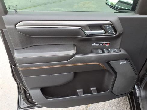 Used 2023 GMC Sierra 1500 AT4 w/ AT4 Premium Package AWD/4WD image 28