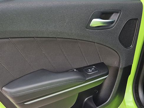 Used 2023 Dodge Charger R/T w/ Harman/Kardon Audio Group RWD image 17
