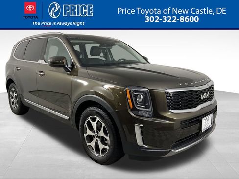Used 2022 Kia Telluride EX image 1