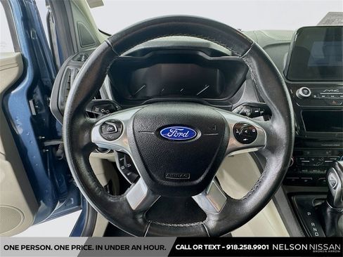 Used 2019 Ford Transit Connect Titanium w/ Titanium Premium Package image 11